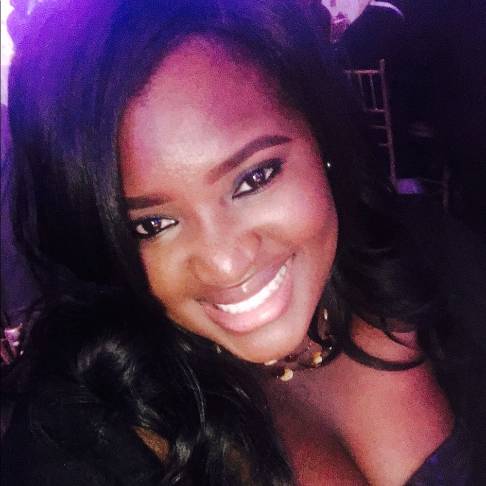 Meet your Posher, Vanessa